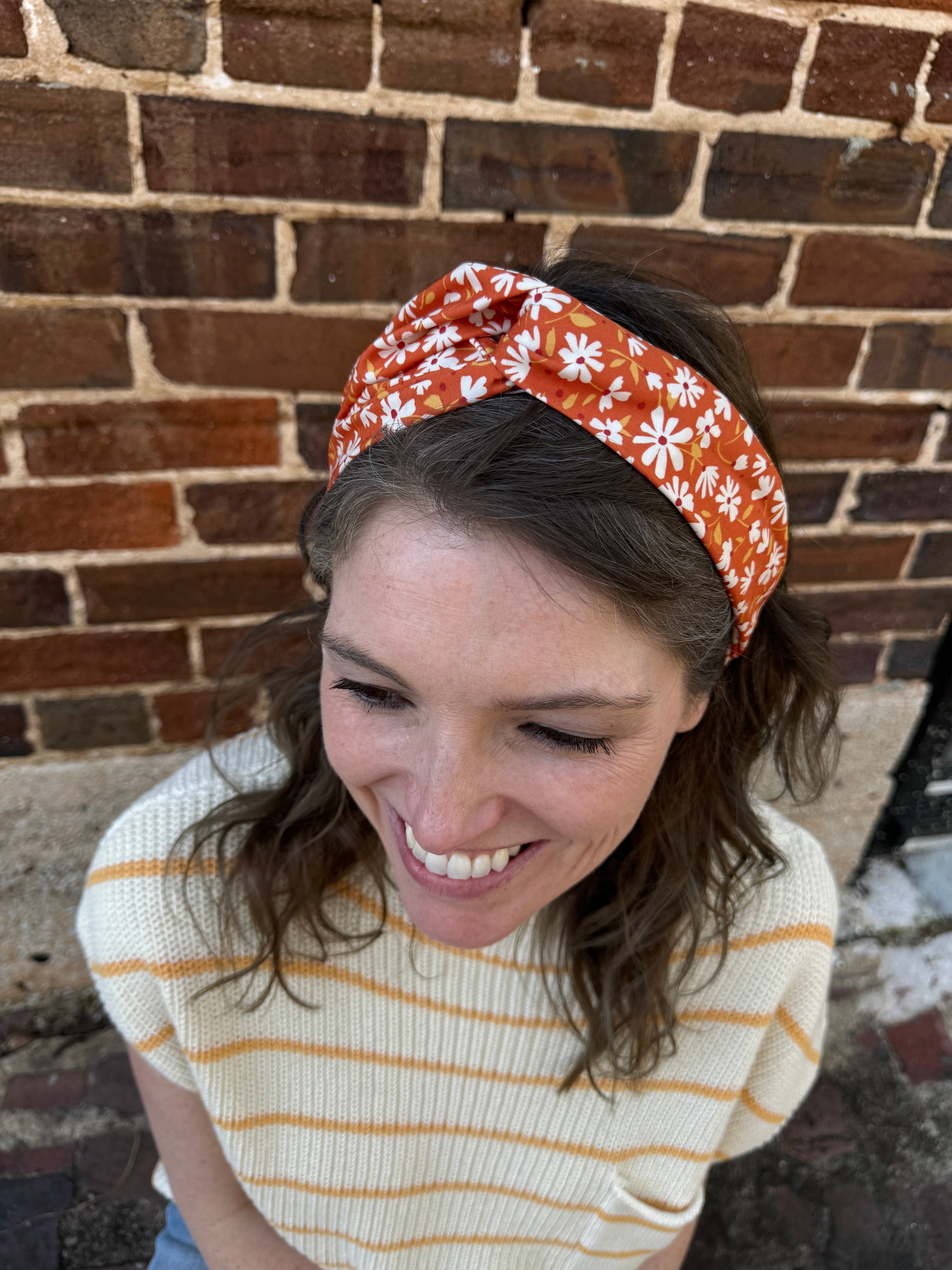 Floral Twist Elastic Headband